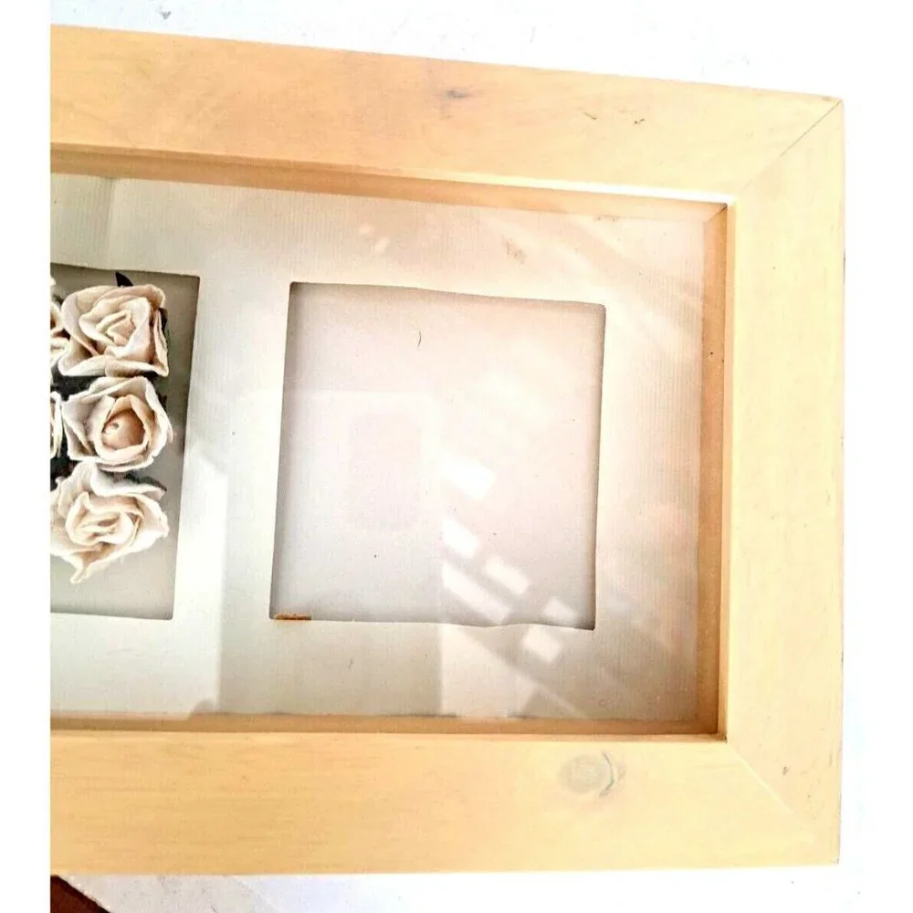 Hanging/Standing Photo Frame Roses Block Style Beige 12.5